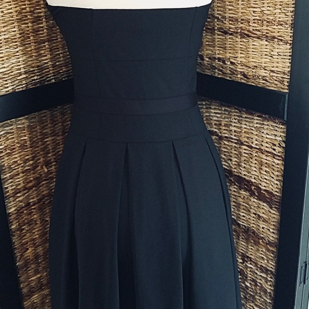 THEORY STRAPLESS BLACK DRESS - Picture 7 of 8